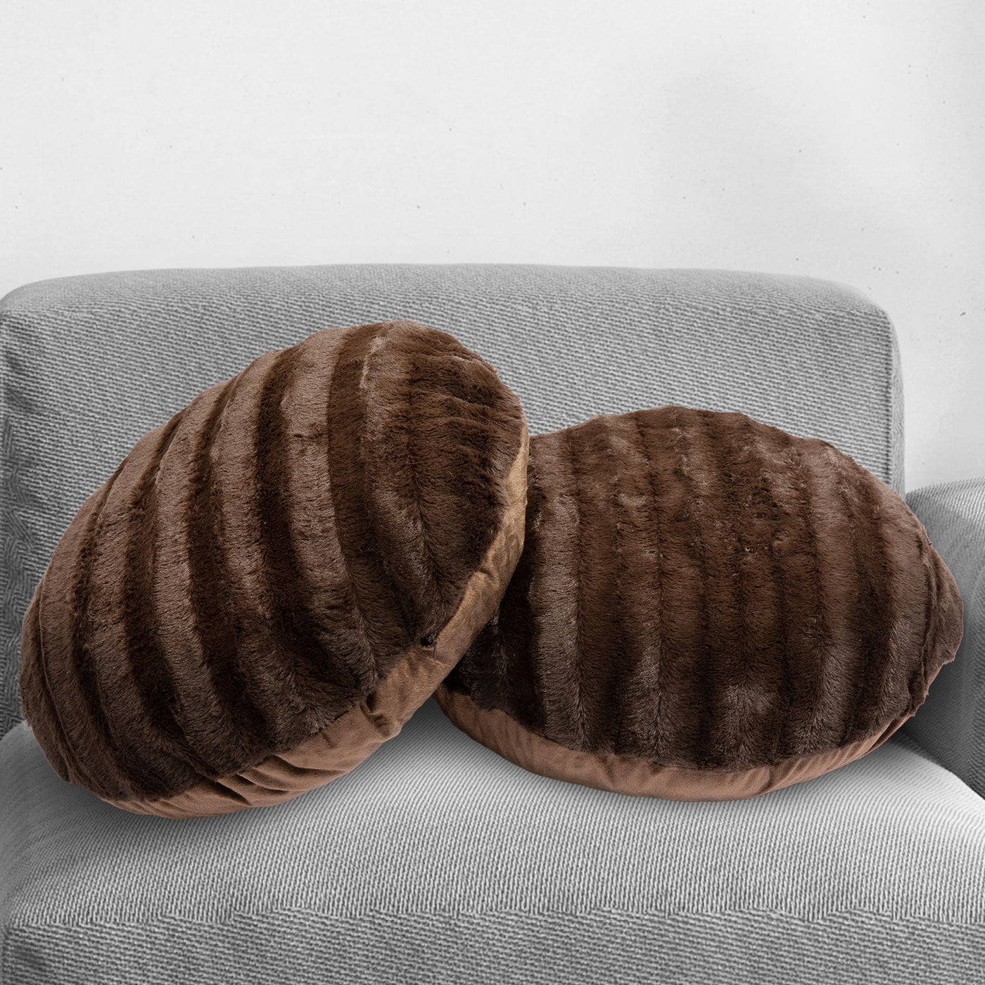 Cheer Collection 18 Ultra Soft Round Throw Pillows for Couch, Room De